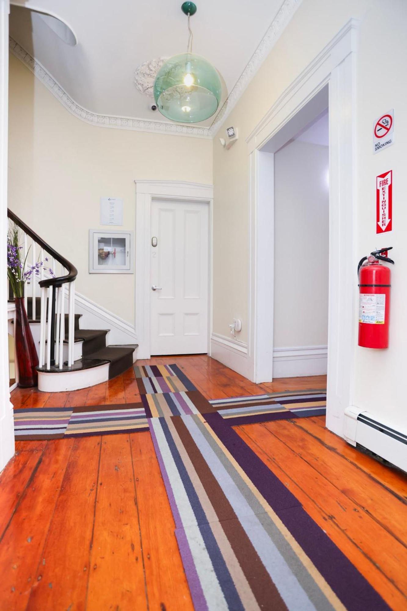 Charming & Stylish Studio On Beacon Hill #9 Бостон Экстерьер фото